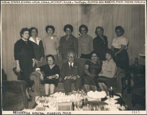 Enfermeiras da FEB reunidas com o General Marques Porto, em 1945